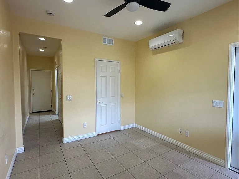 6262 Micah St — Photo 1