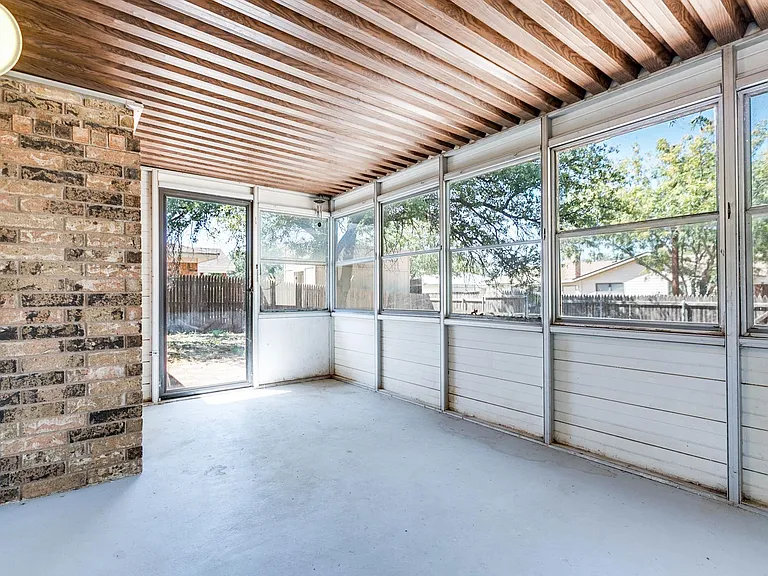 3846 Deerfield Rd — Photo 24
