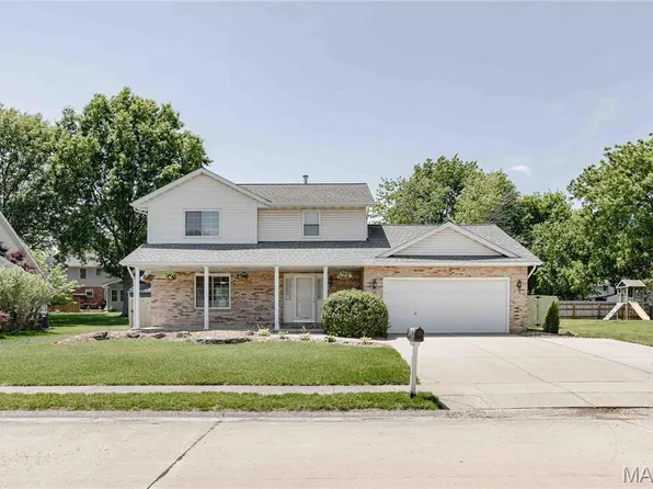 1504 Prairie View Dr, Edwardsville, IL 62025
