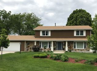 1015 Circle Dr, Mitchell, SD 57301