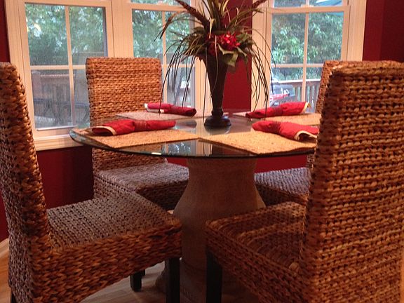 Breakfast room