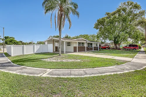 2814 Lorna Dr Photo 1
