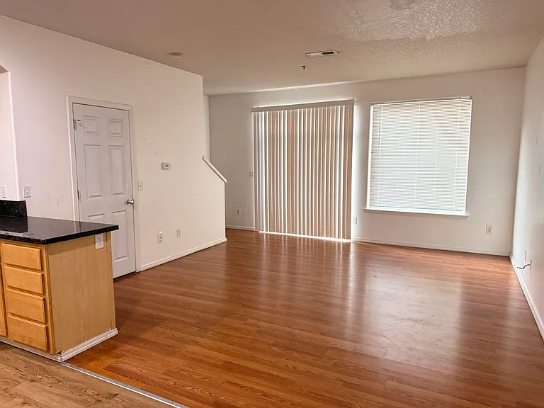 8697 NE Tennyson Ln — Photo 3