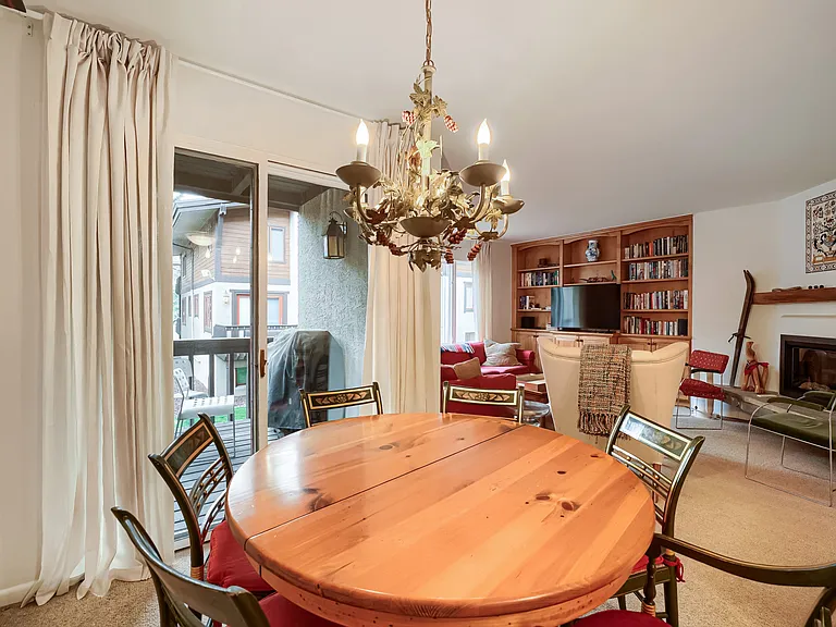 434 Gore Creek Dr #D-2 — Photo 3