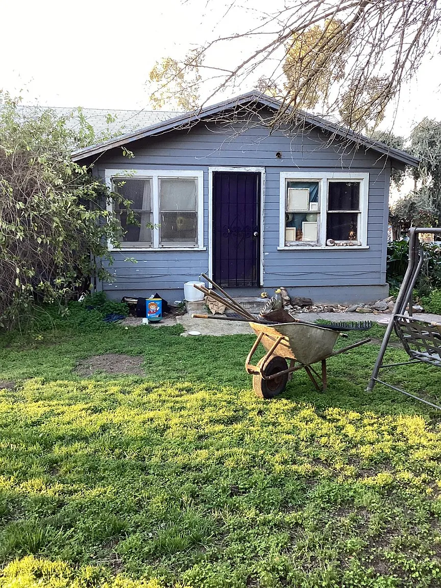 9027 S Priest Rd photo 1