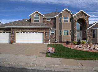 1530 E Beechwood Dr, Layton, UT 84040