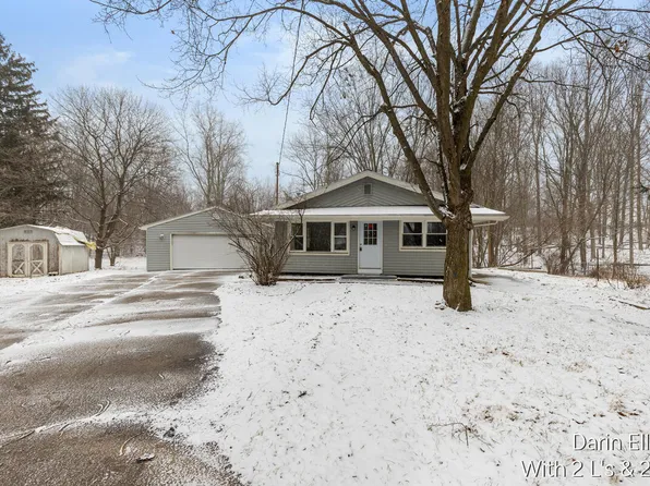 2110 Worden St, Lansing, MI 48910