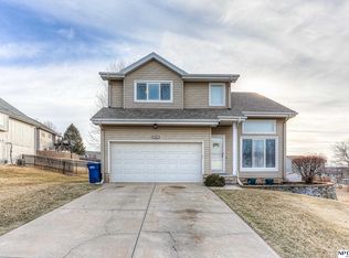 13411 S 33rd St, Bellevue, NE 68123