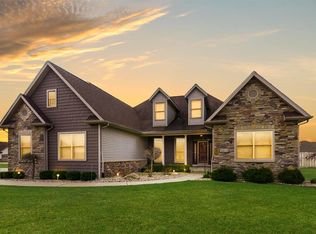 20134 Eagle Hill Ln, Goshen, IN 46528