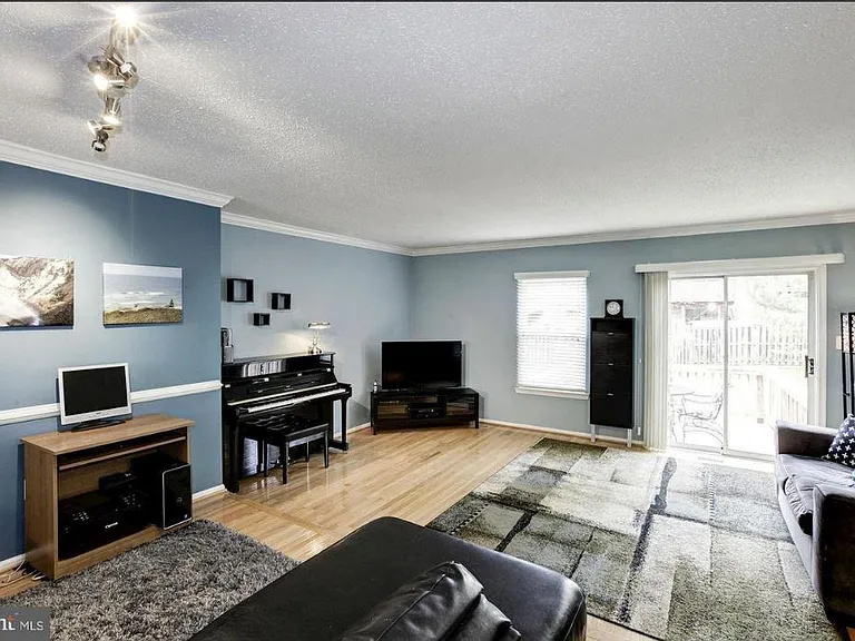 13915 Gunners Pl — Photo 11