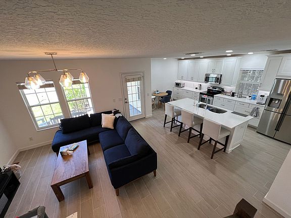 5th image of 1024 Jeater Bend Dr