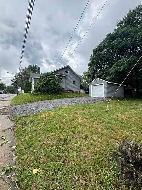 2 bed, 750 sqft, $1,000 — Photo 4