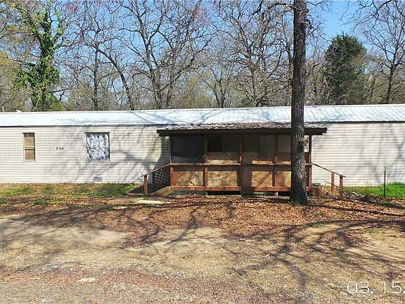 5th image of 204 Woody Dr