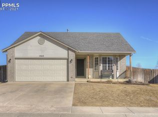 7503 Sailwind Dr, Colorado Springs, CO 80925