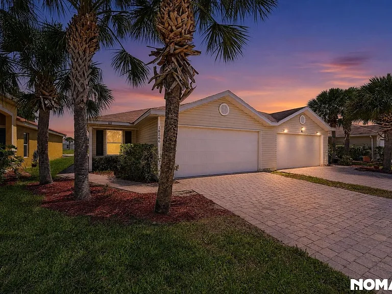 18266 Minorea Ln — Photo 3