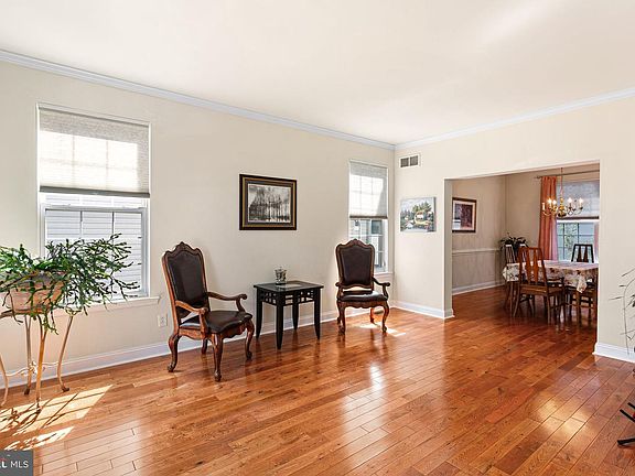 5th image of 12046 Sewell Rd