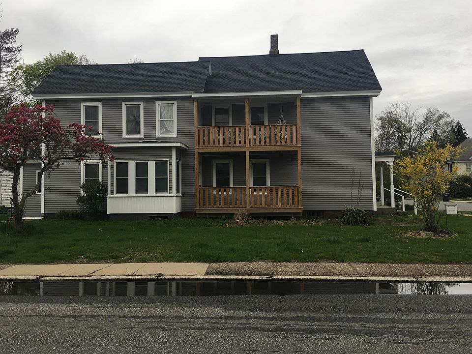 Brand new siding and freshly painted, new front decks.