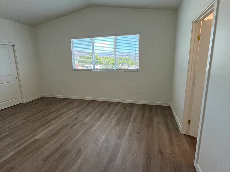 1715 Terrace Hill Dr — Photo 31