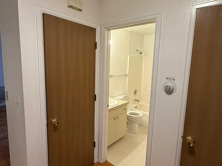1817 10th Ave #8A — Photo 6