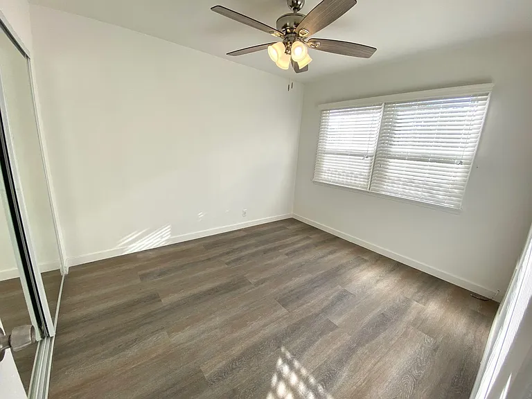 9128 National Blvd — Photo 19