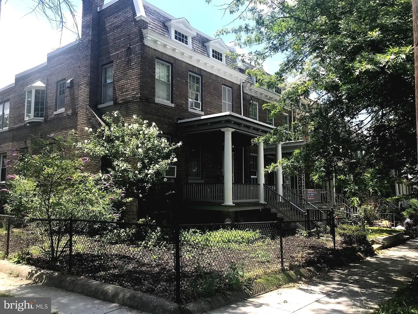 316 Taylor St NW photo 1