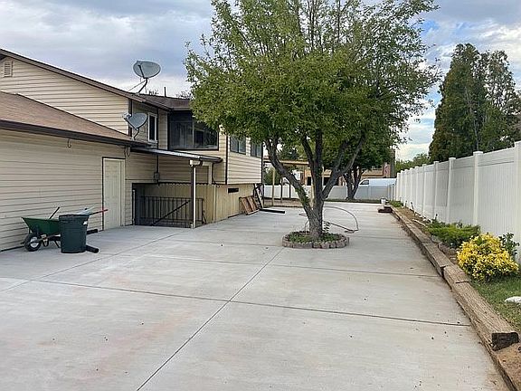 Concreted backyard area 