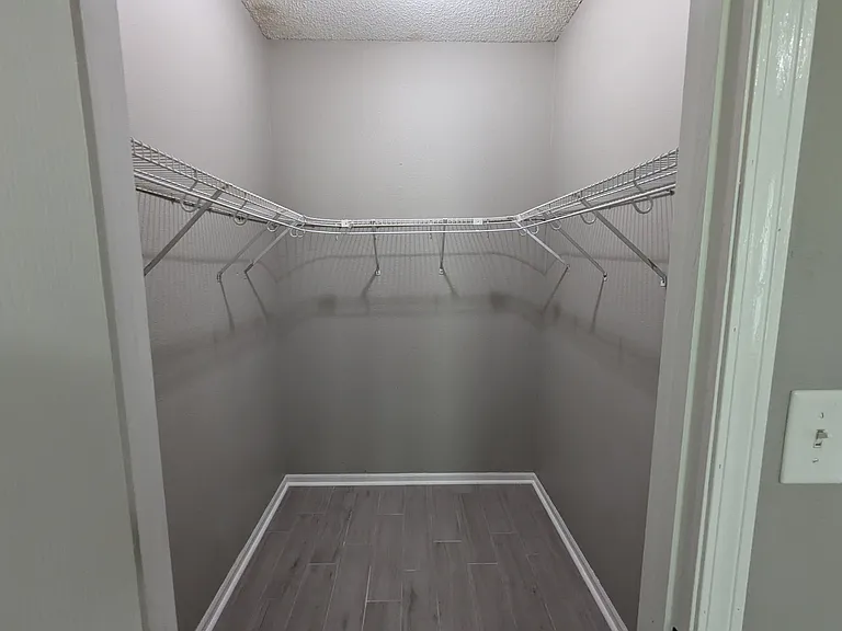 1839 Tyler St #12 — Photo 9