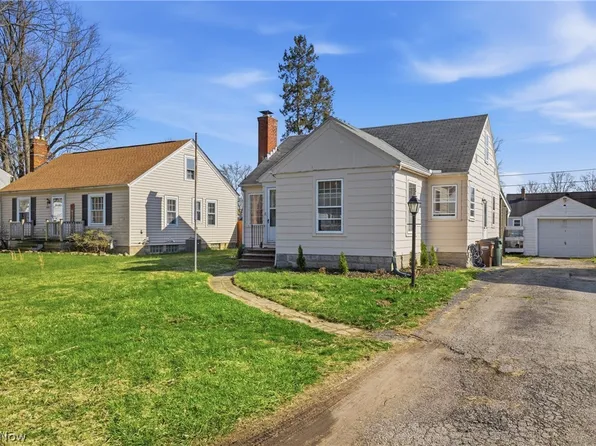 41819 Emerson Ct, Elyria, OH 44035