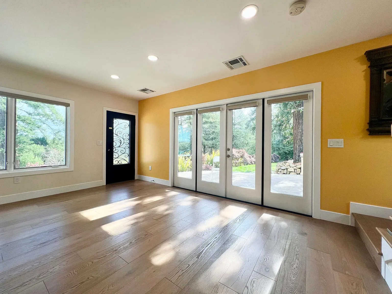 27411 Altamont Rd — Photo 3