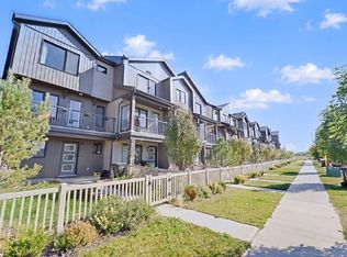 612 Kinglet Blvd NW, Edmonton, AB T5S 0S9