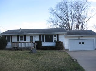 602 E Main St, Shellsburg, IA 52332