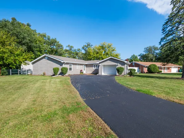 8710 W 168th St, Orland Park, IL 60462