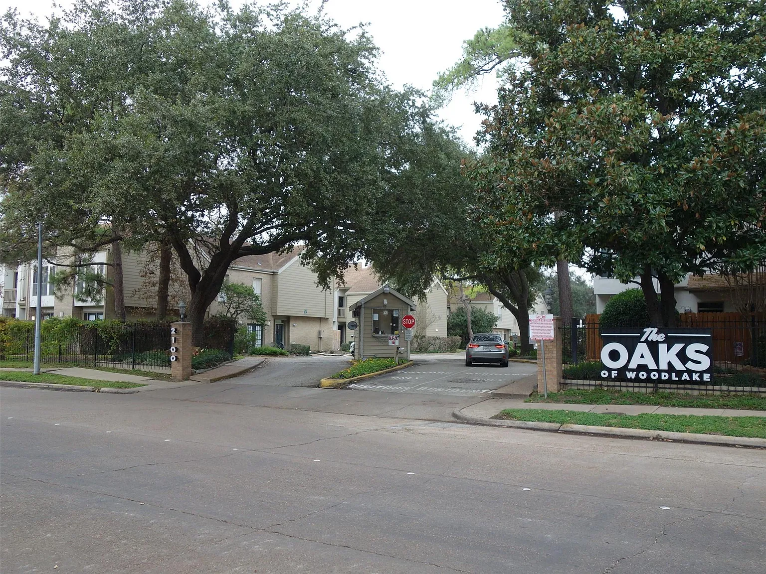 3 bed, 2.0 bath, 1380 sqft, $1,850 — Photo 1
