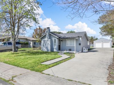 335 N Maple Ave, Manteca, CA, 95336