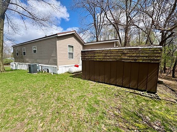 3rd image of 6/57&58 Woodhaven Dr E