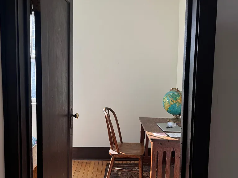 1 Somers Ave — Photo 15