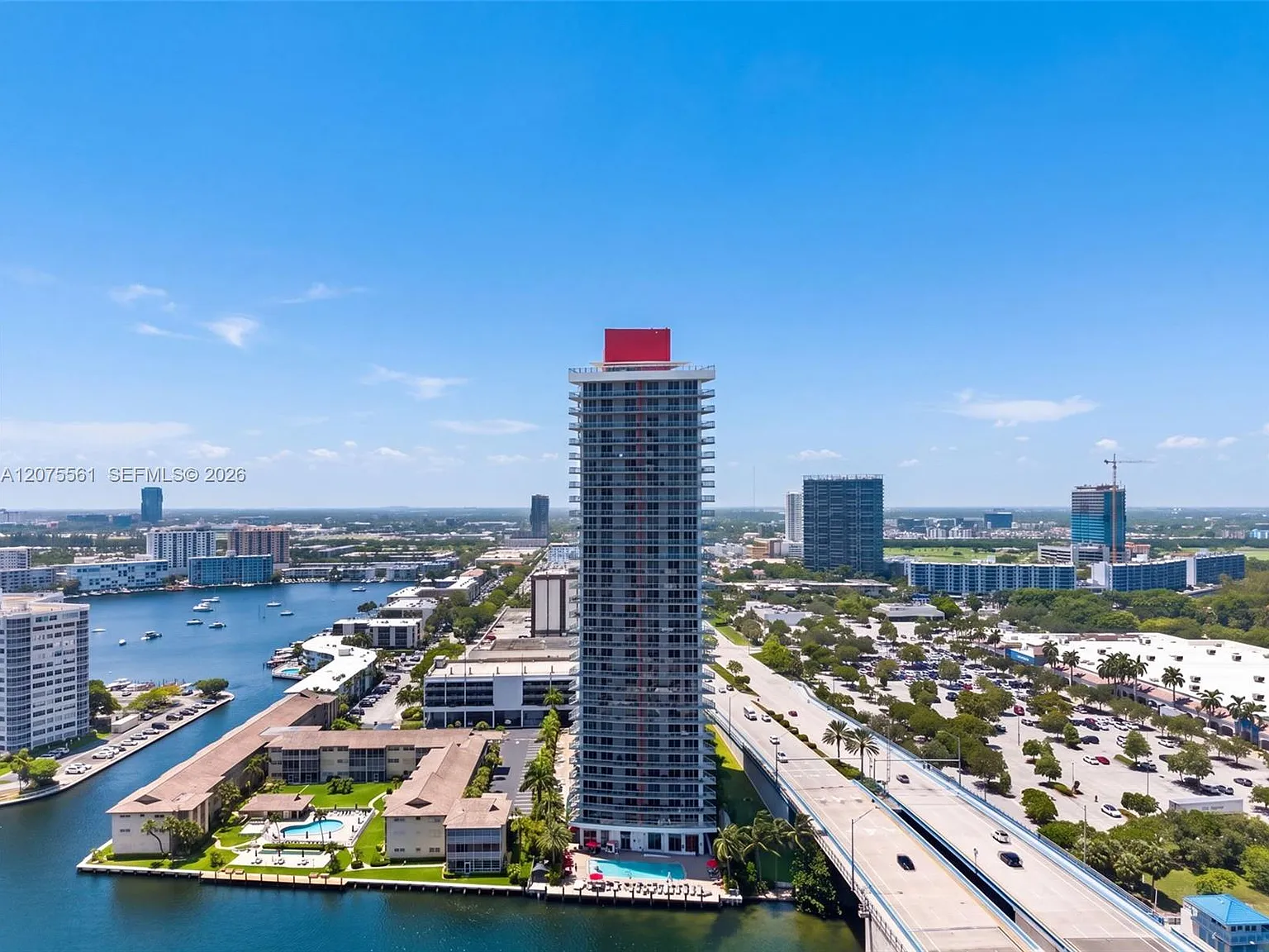 Beachwalk Condominium — Photo 1