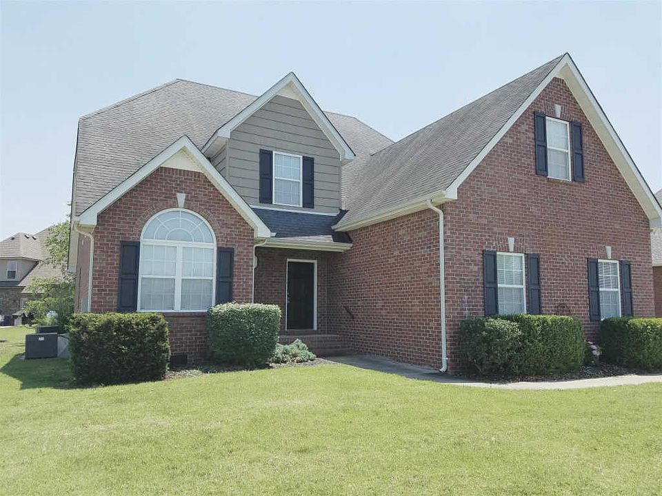 1st image of 2401 Banyon Dr