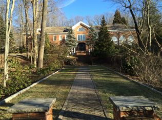 40 Wolf Hill Dr, Warren, NJ 07059