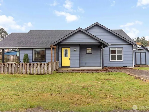 26209 N Place, Ocean Park, WA 98640