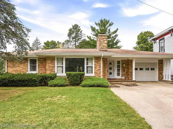 304 Prospect St, Vassar, MI 48768