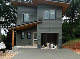 215 Torch Light Way #6, Asheville, NC 28806