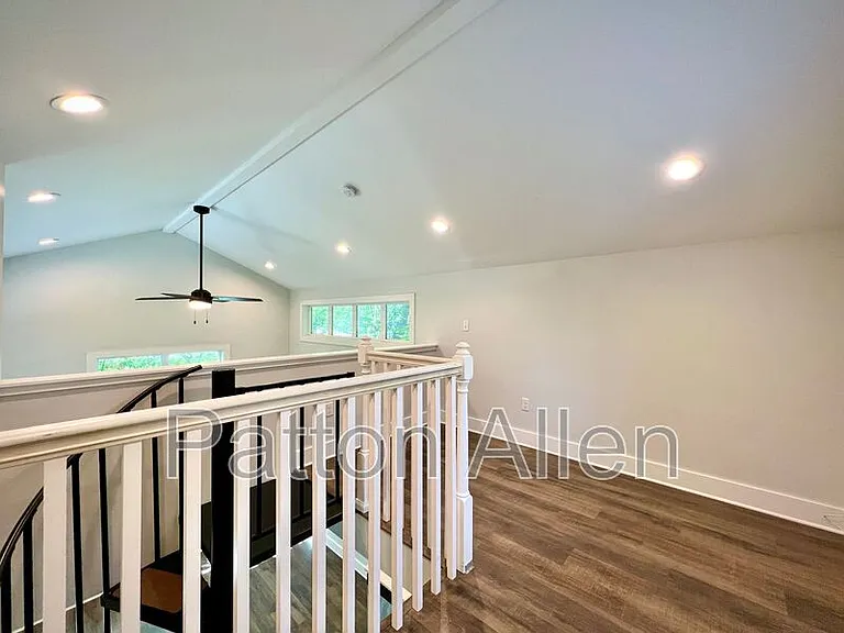 53-10 Riverview Dr — Photo 14