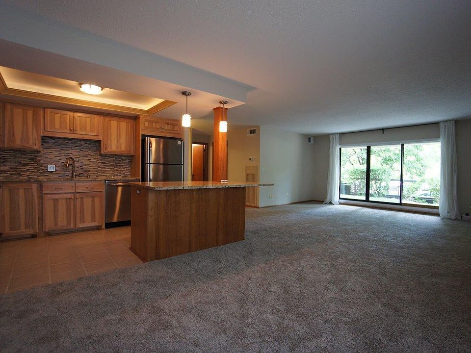 1st image of 2885 Knox Ave S APT 808