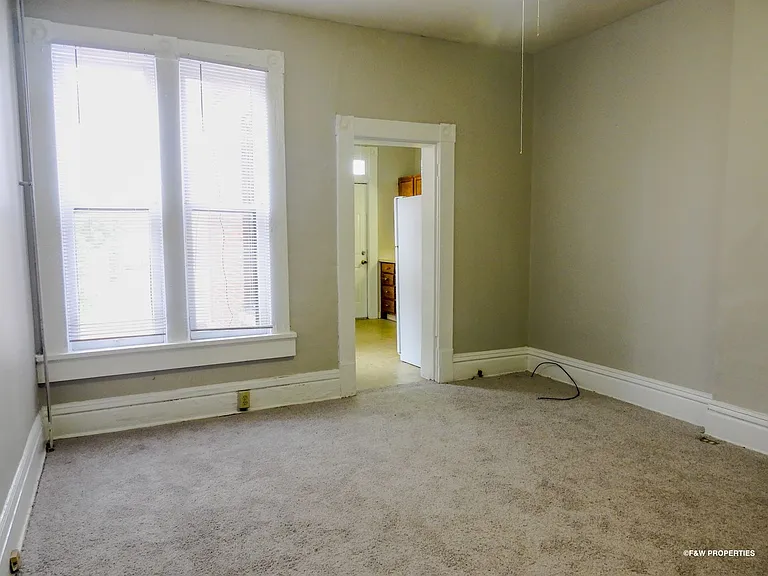 364 372 Sycamore 684 #686 — Photo 16
