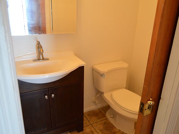 5th image of 1621 Bay Shore Ave