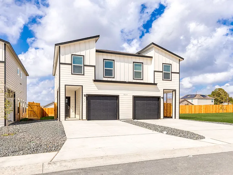 10610 Kiana Way — Photo 6