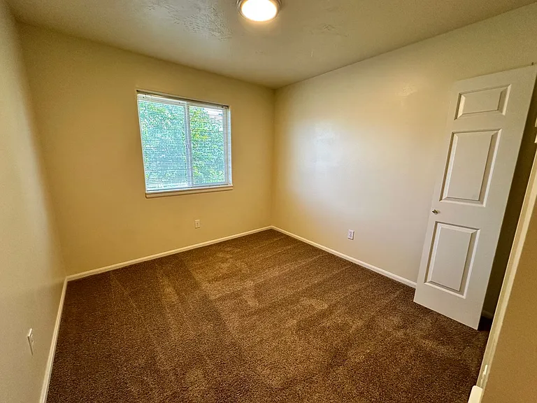 2607 S Cloverleaf Loop #2607 — Photo 30