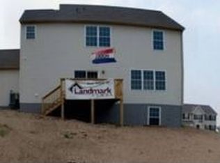 1290 Summit Run Ct, York, PA 17408