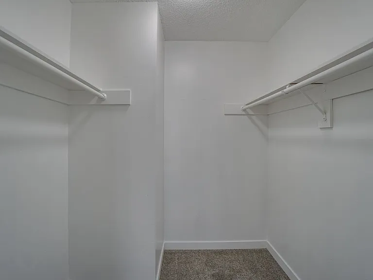 4875 SW Lombard Ave — Photo 53